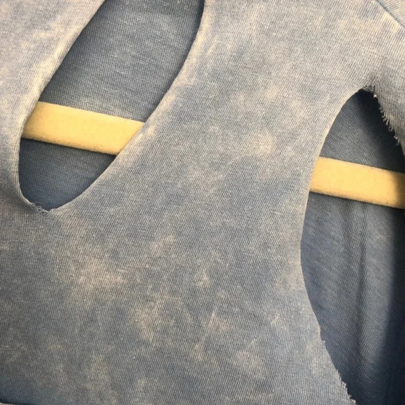 NWT 7 FOR ALL MANKIND DISTRESSED OVERSIZED TEE - Picture 6 of 8